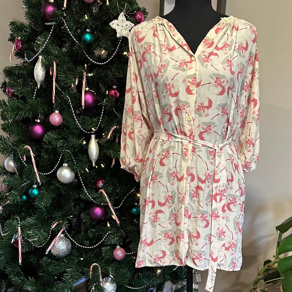 *Tucker* Petite Cream X Pink Floral 100% Silk Long Sleeve Button Dress Size P